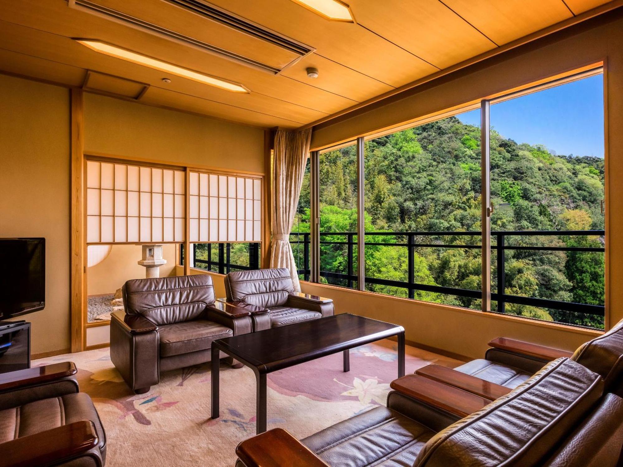 Ooedo Onsen Monogatari Premium Saiki Bekkan Misasa ภายนอก รูปภาพ