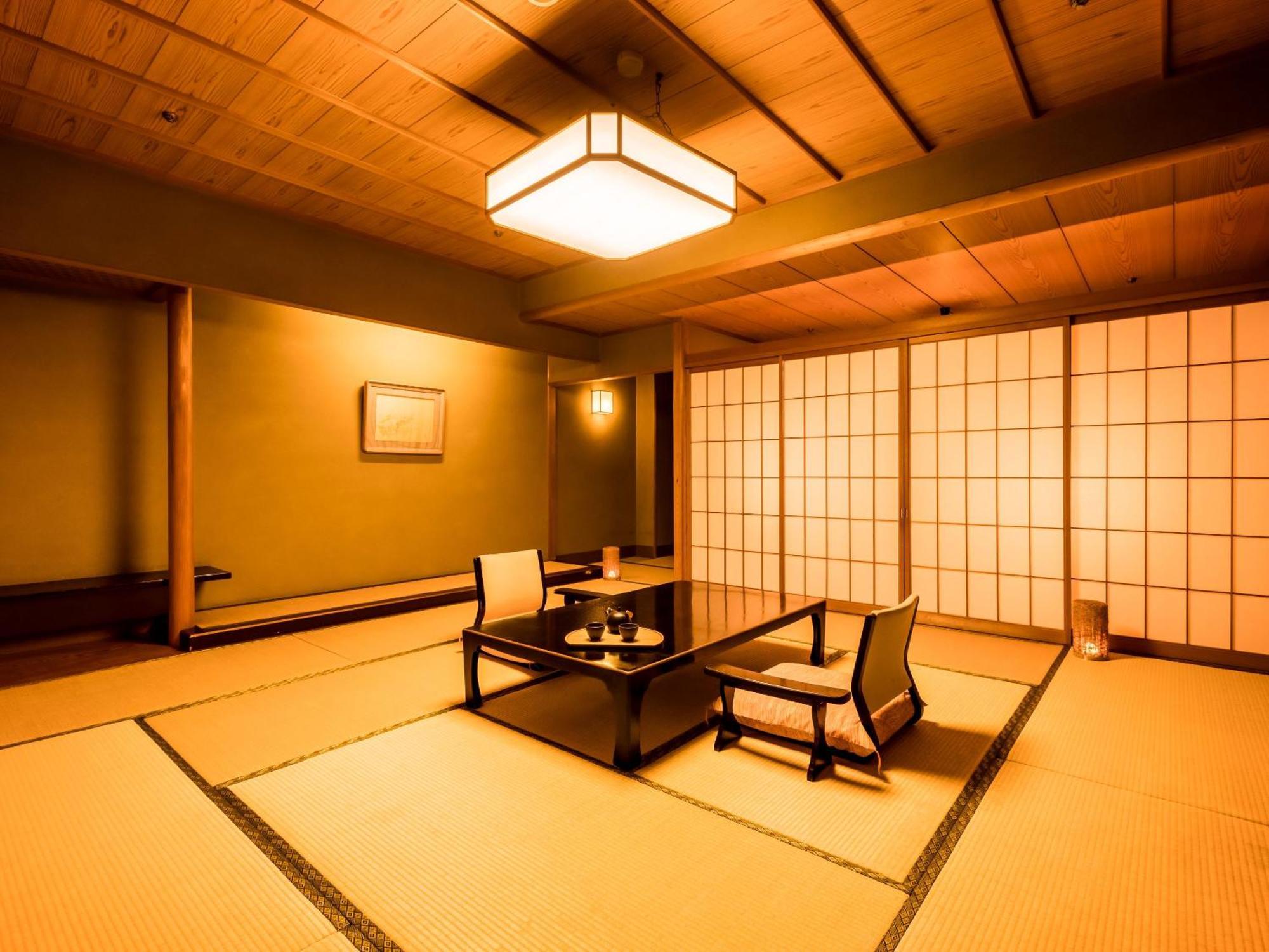 Ooedo Onsen Monogatari Premium Saiki Bekkan Misasa ภายนอก รูปภาพ